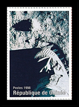 Item no. S670 (stamp).jpg