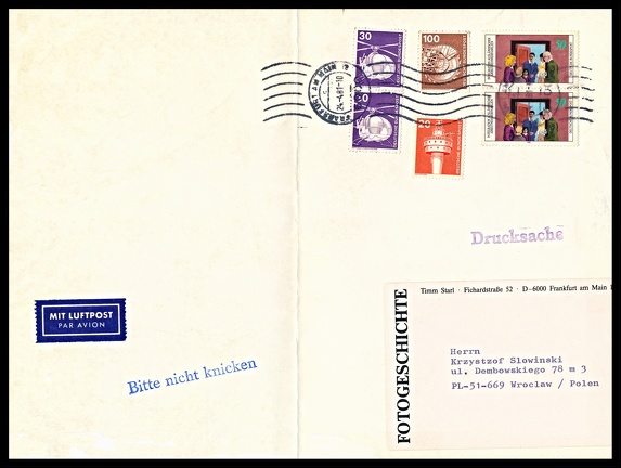 Item no. P2513 (cover)
Type: cover
Country: Germany
Date of use: 24 April 1981
Business stationery (cover/mailer) used by Antiquariat TIMM STARL – Fotogeschichte in Frankfurt/Main (Germany), old book store specialized in publications on photography. Timm Starl (b. 1939) is historian of photography involved in promotion of theory and history of photography, author of “Lexikon zur Fotografie in Österreich 1839 bis 1945” (2005), “Kritik der Fotografie” (2012) and several other photographic books.
Item no. P2513 (cover).jpg