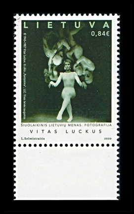 Item no. S722 (stamp).jpg