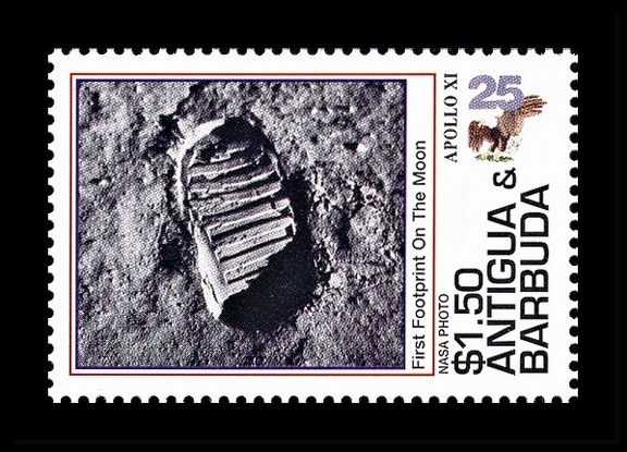 Item no. S825 (stamp)