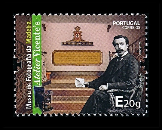 Item no. S713 (stamp).jpg