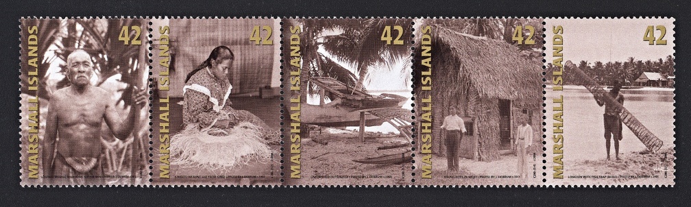 Item no. S730 (stamp)